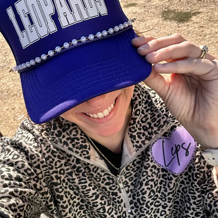 Pearl Trucker Hat Chain