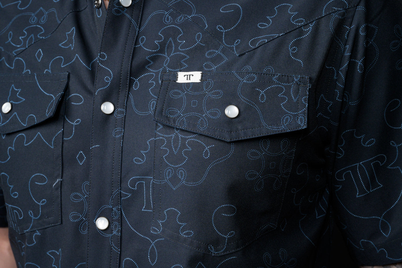 The Carson - Black