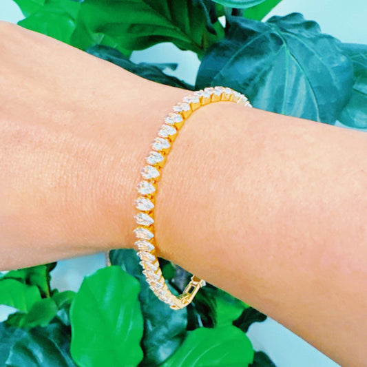 Marquise Cut Tennis Bracelet
