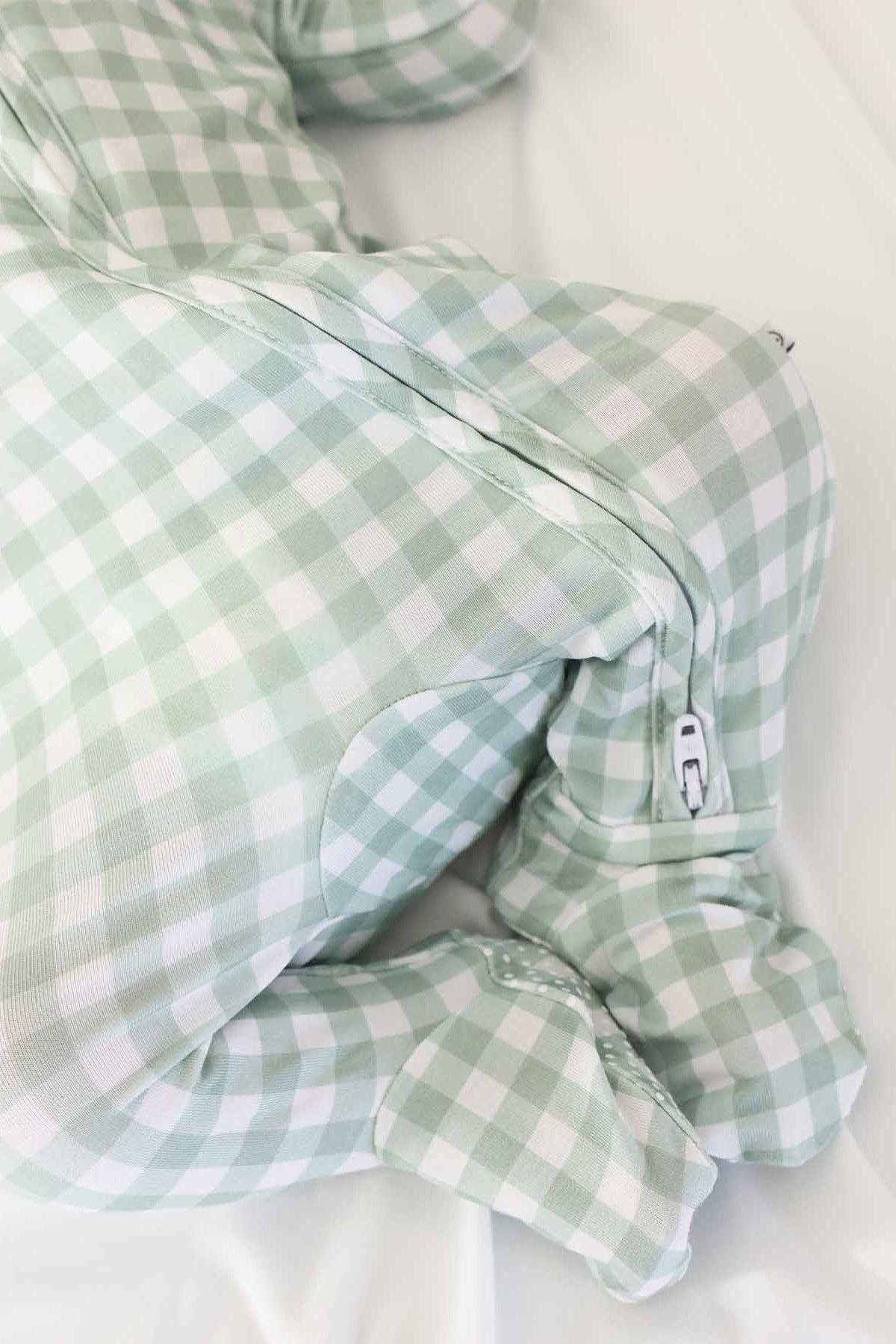 Peter Pan Collar Zipper Footie | Moss Gingham