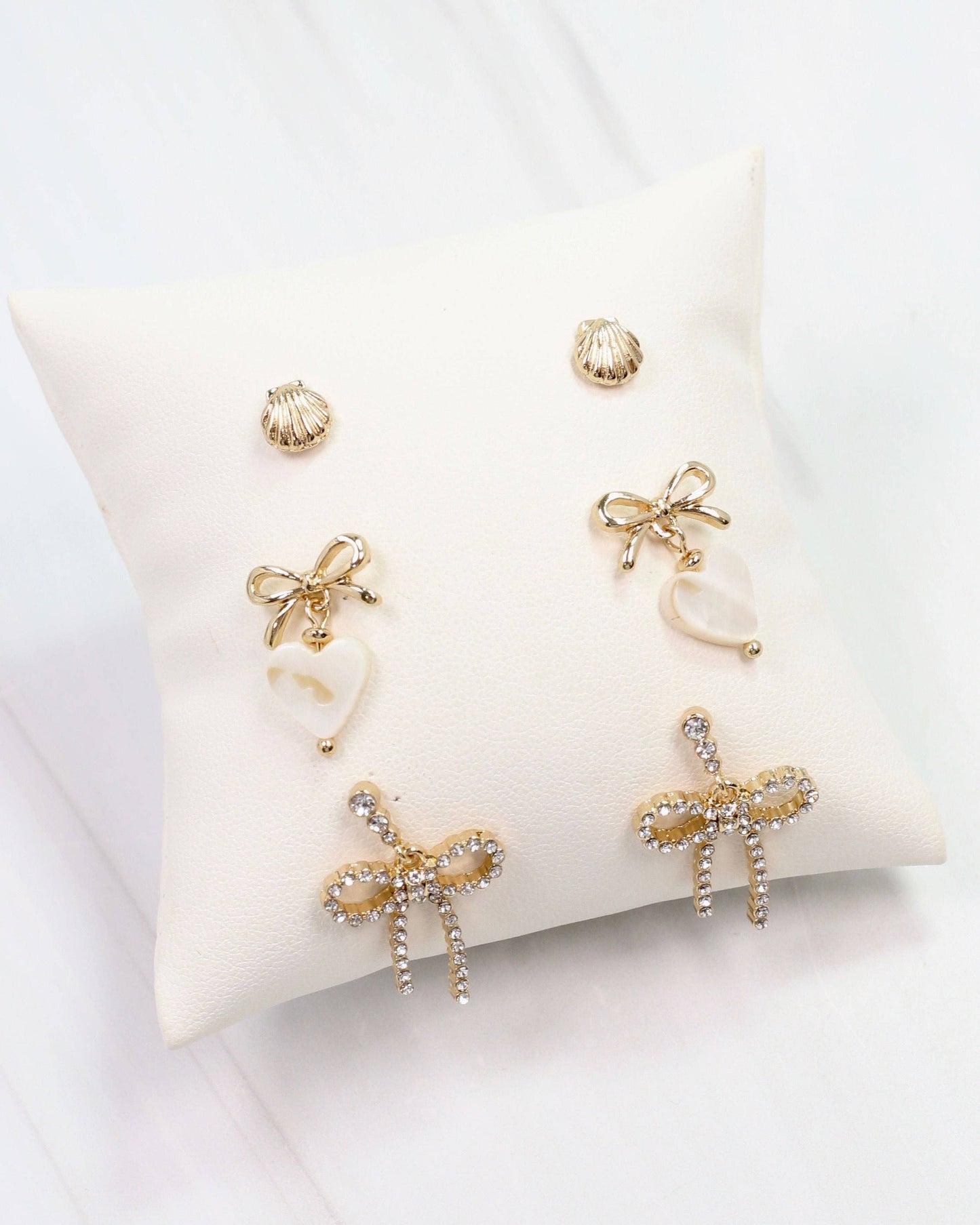 Beth Earring Set Gold
