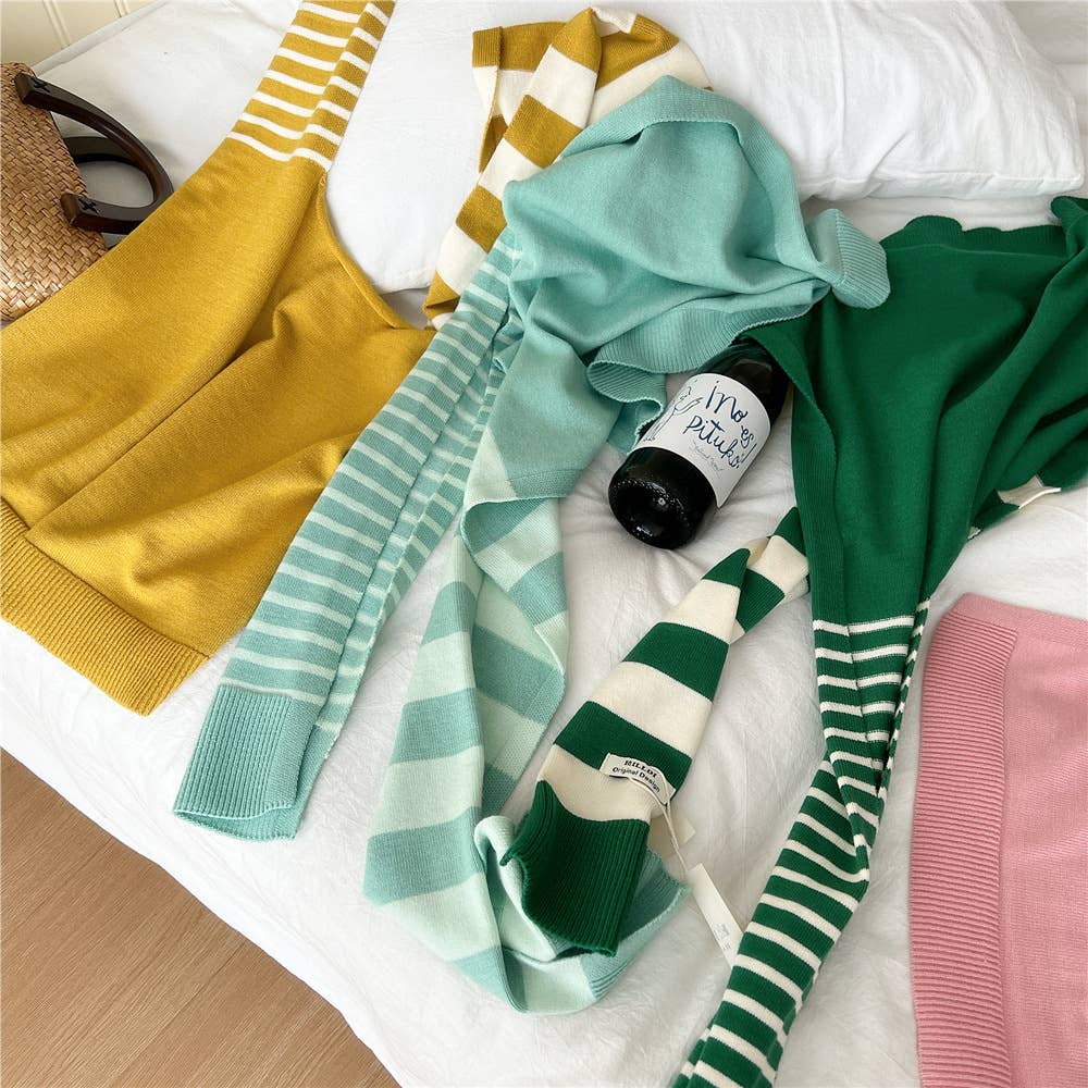 Striped Knit Shawl – Neck & Shoulder