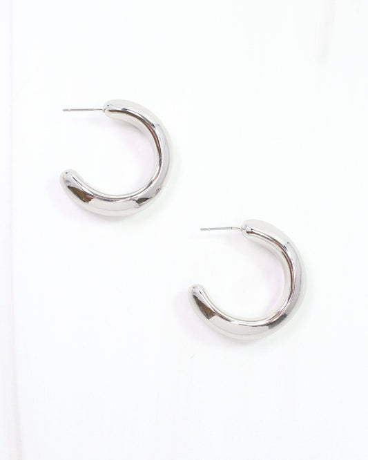 Callen Wavy Hoop Earring Silver