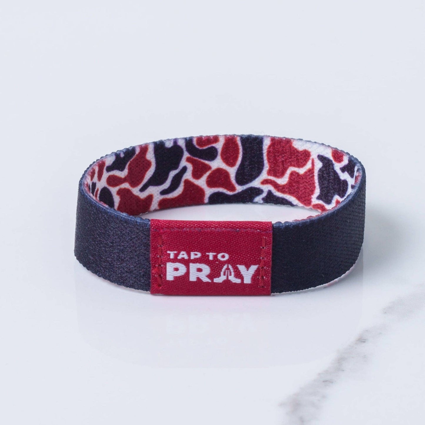 Tap To Pray® Wristband – Team Camo - Maroon & Black