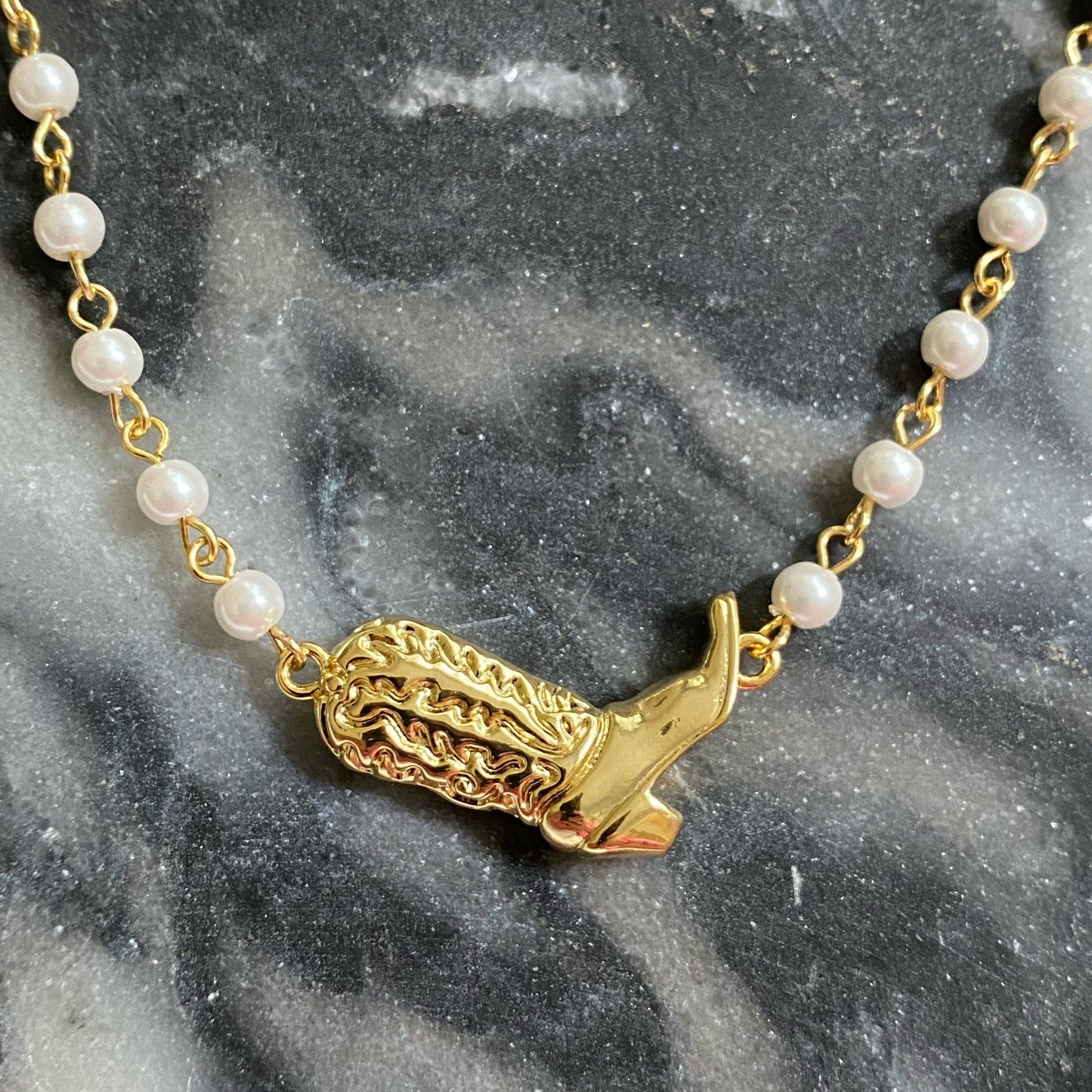 Roughrider Pearl Necklace