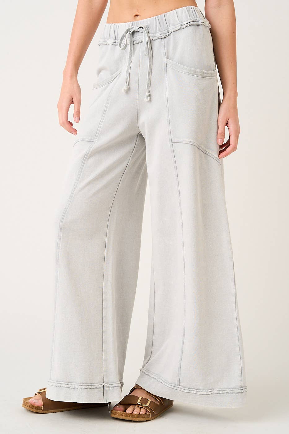 MINERAL WASH CURVED SEAM WIDE LEG PANTS