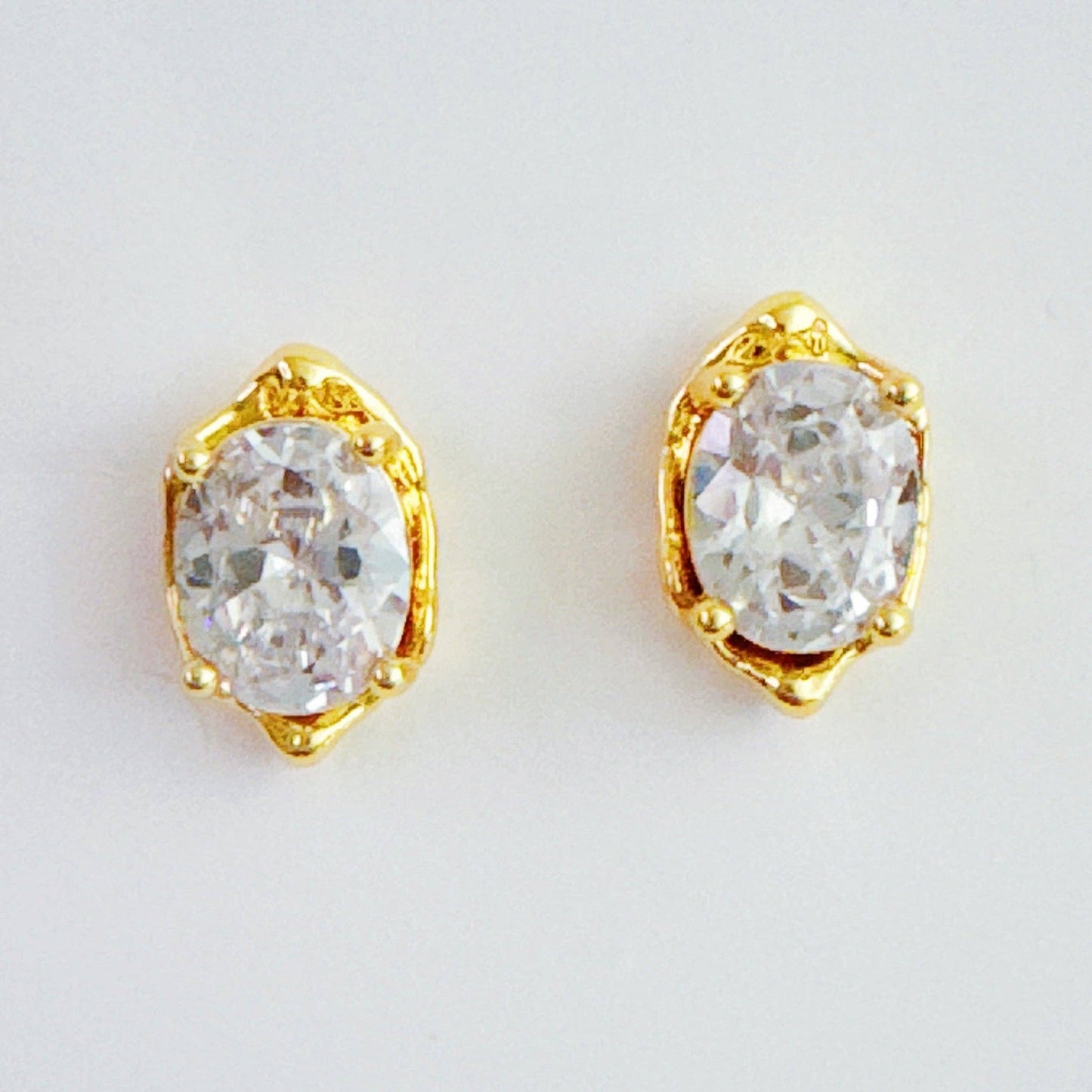 Molten Oval Spark Stud Earrings