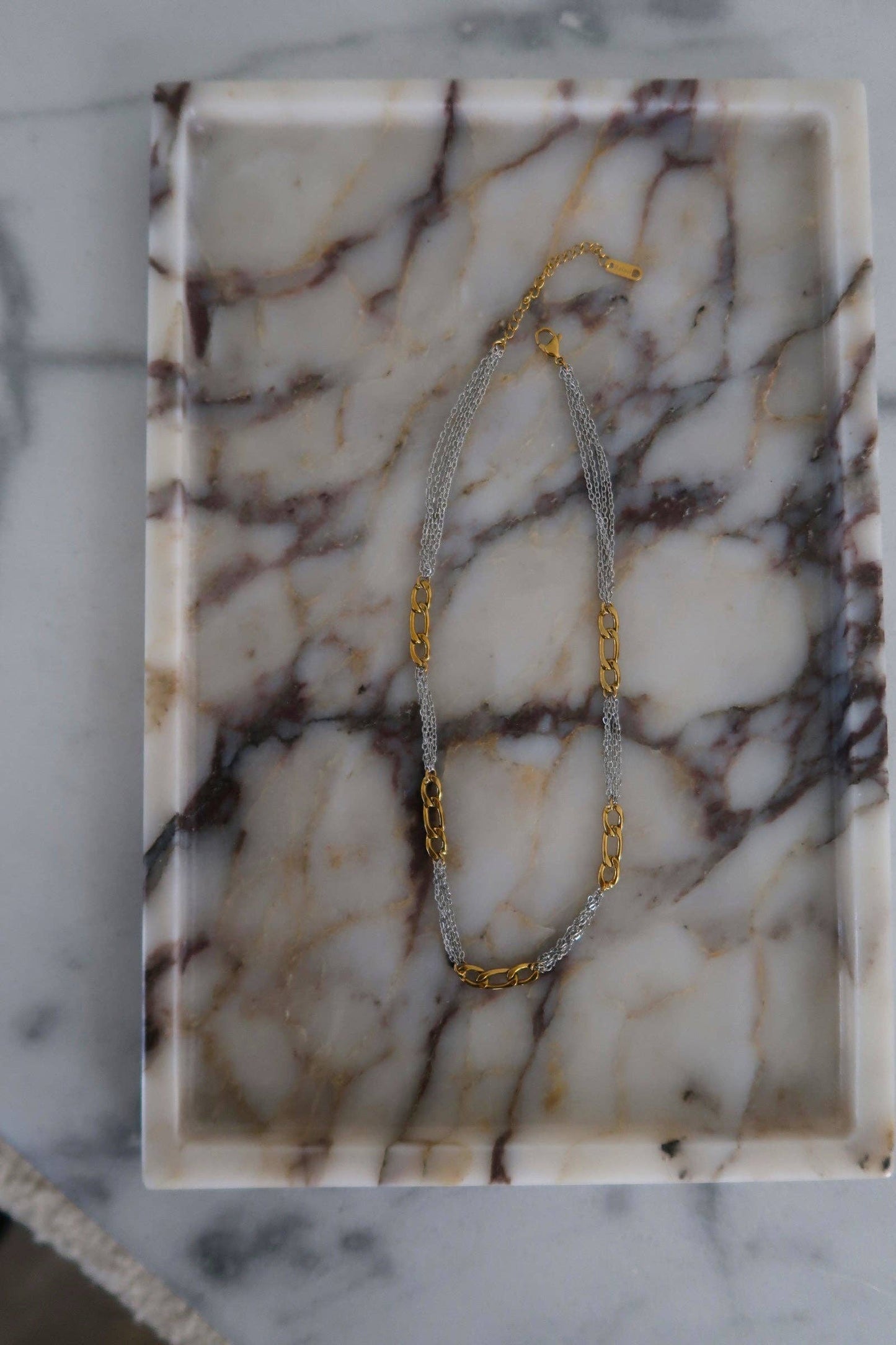 TWO TONED GRACE NECKLACE