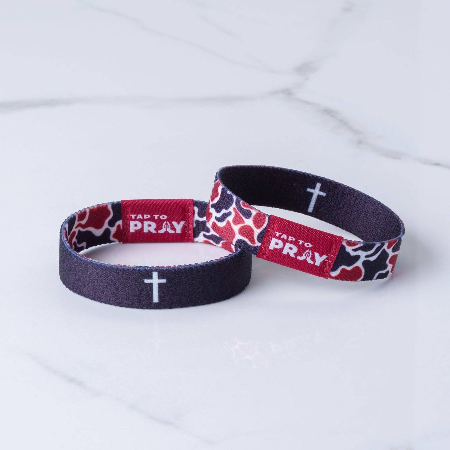 Tap To Pray® Wristband – Team Camo - Maroon & Black