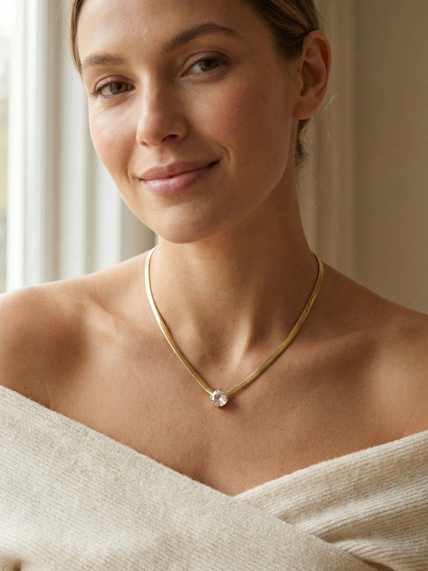Rowan Pendant Necklace