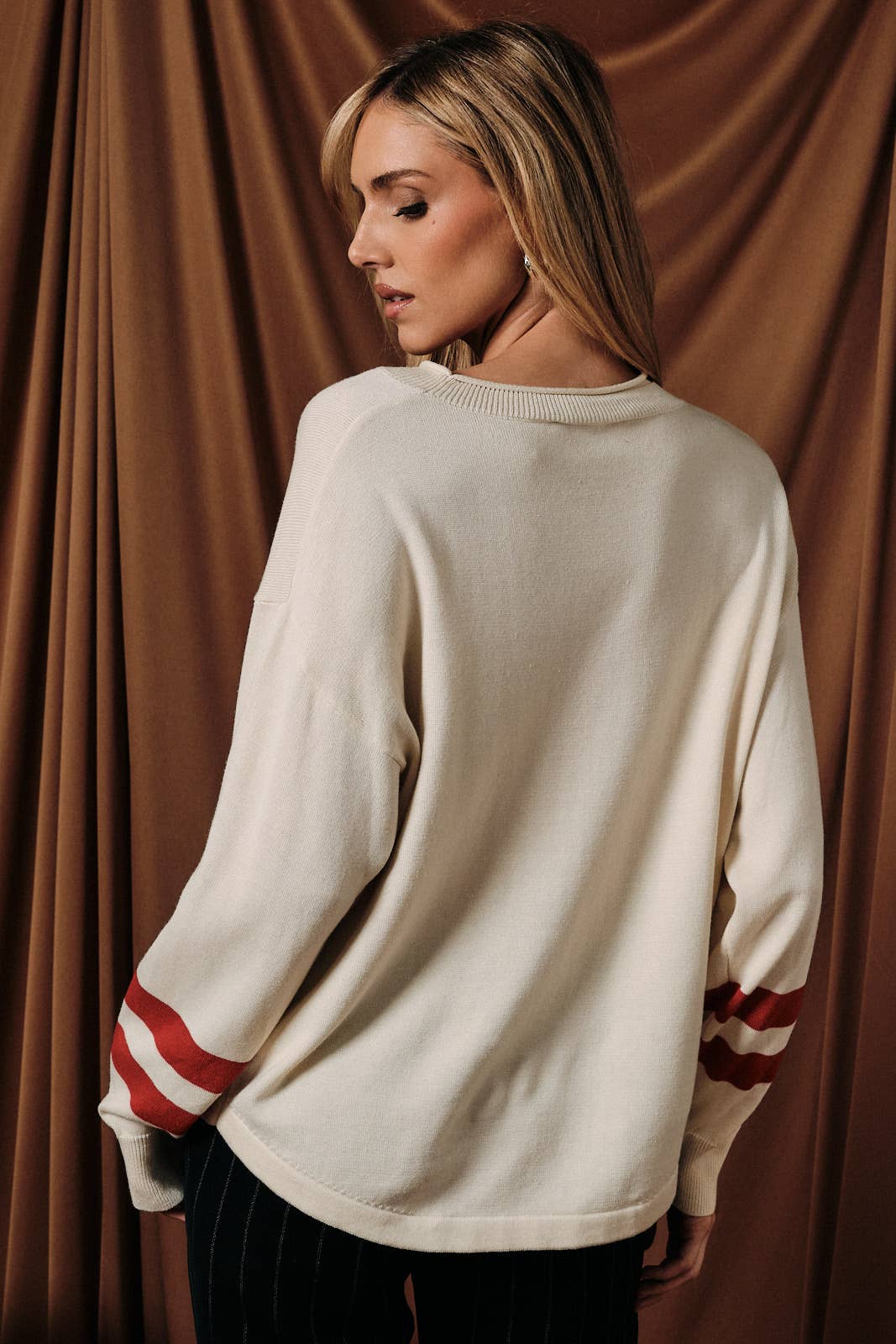 "GAME DAY DOG" GRAPHIC SWEATER