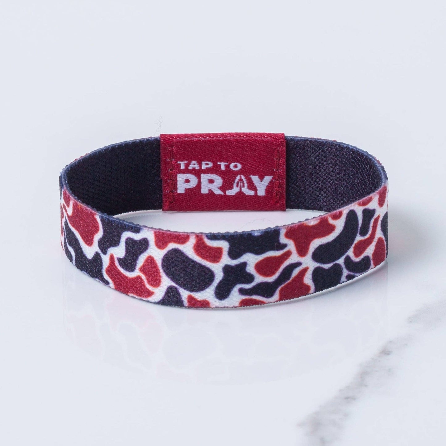 Tap To Pray® Wristband – Team Camo - Maroon & Black