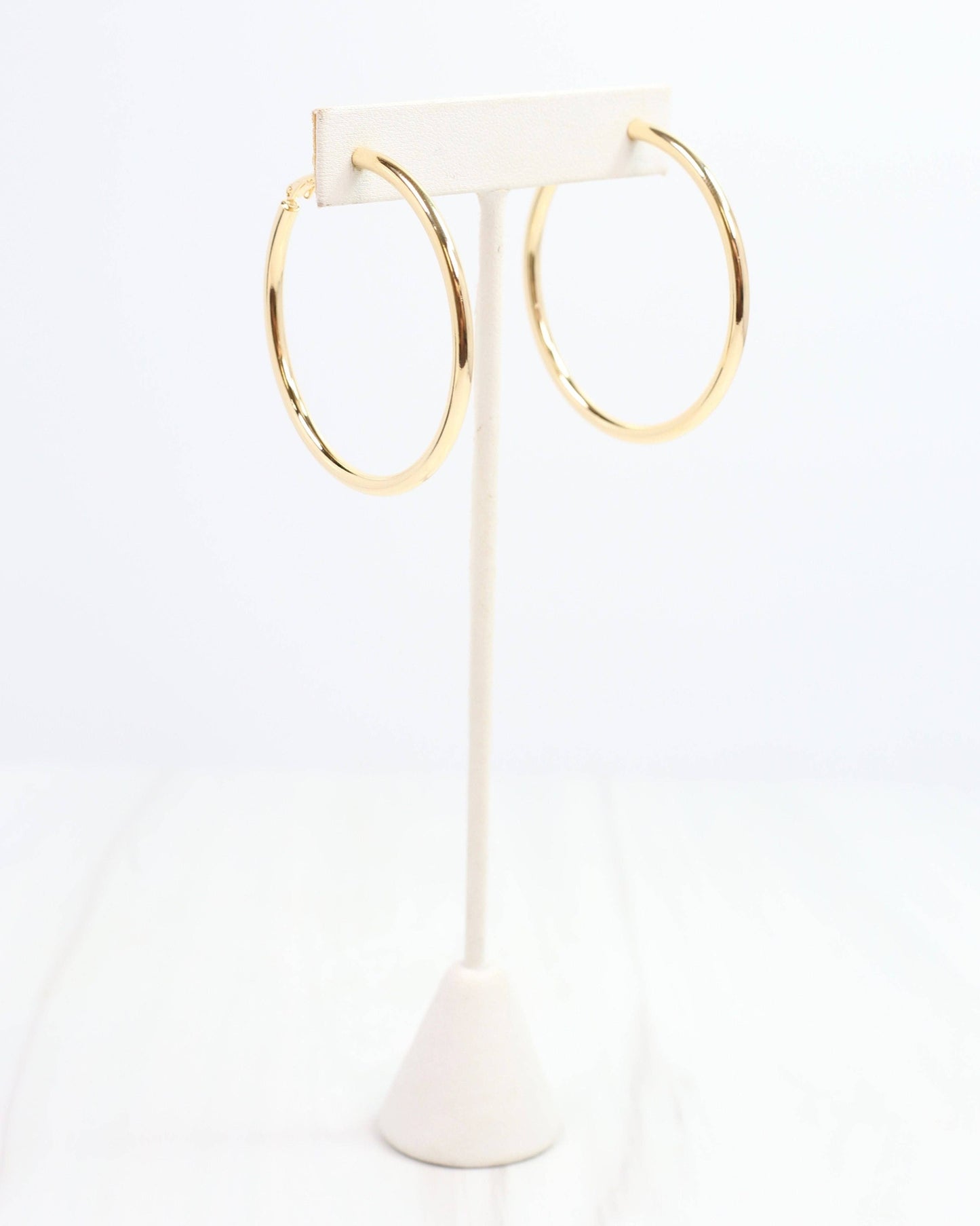 Lucille Hoop Earring Shiny Gold