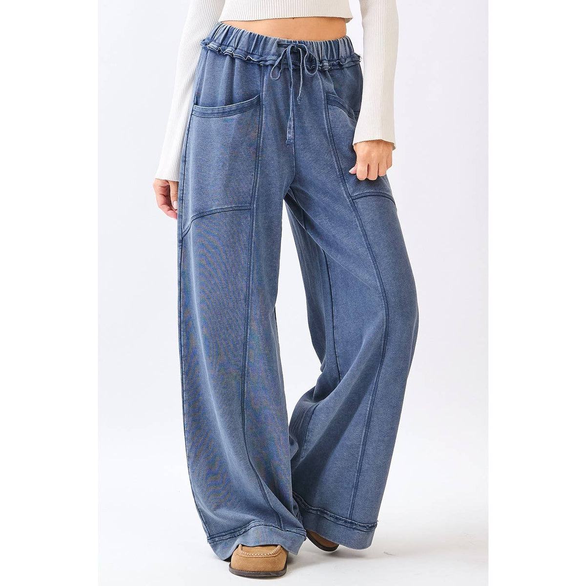 MINERAL WASH CURVED SEAM WIDE LEG PANTS