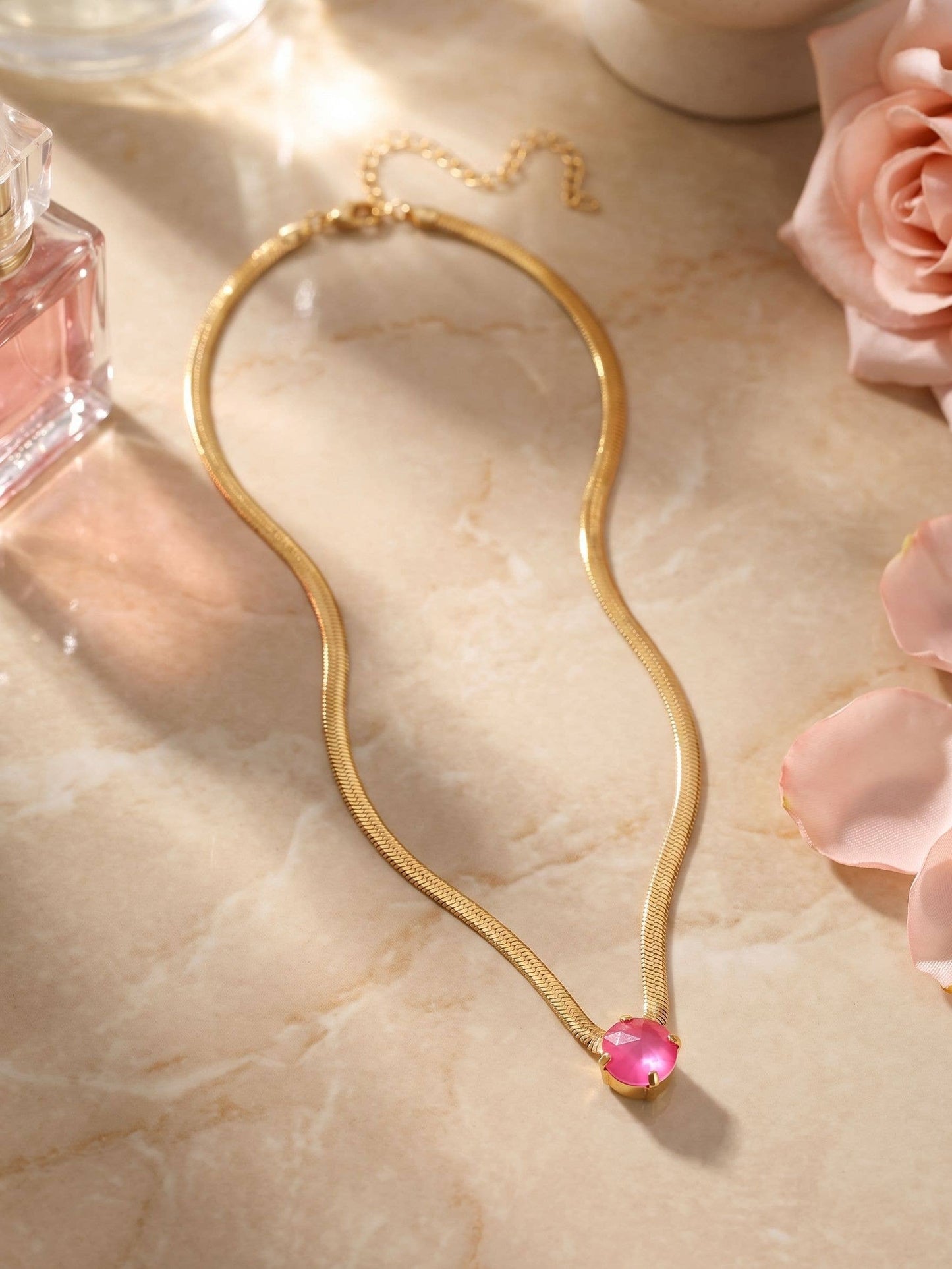 Rowan Pendant Necklace - Electric Pink