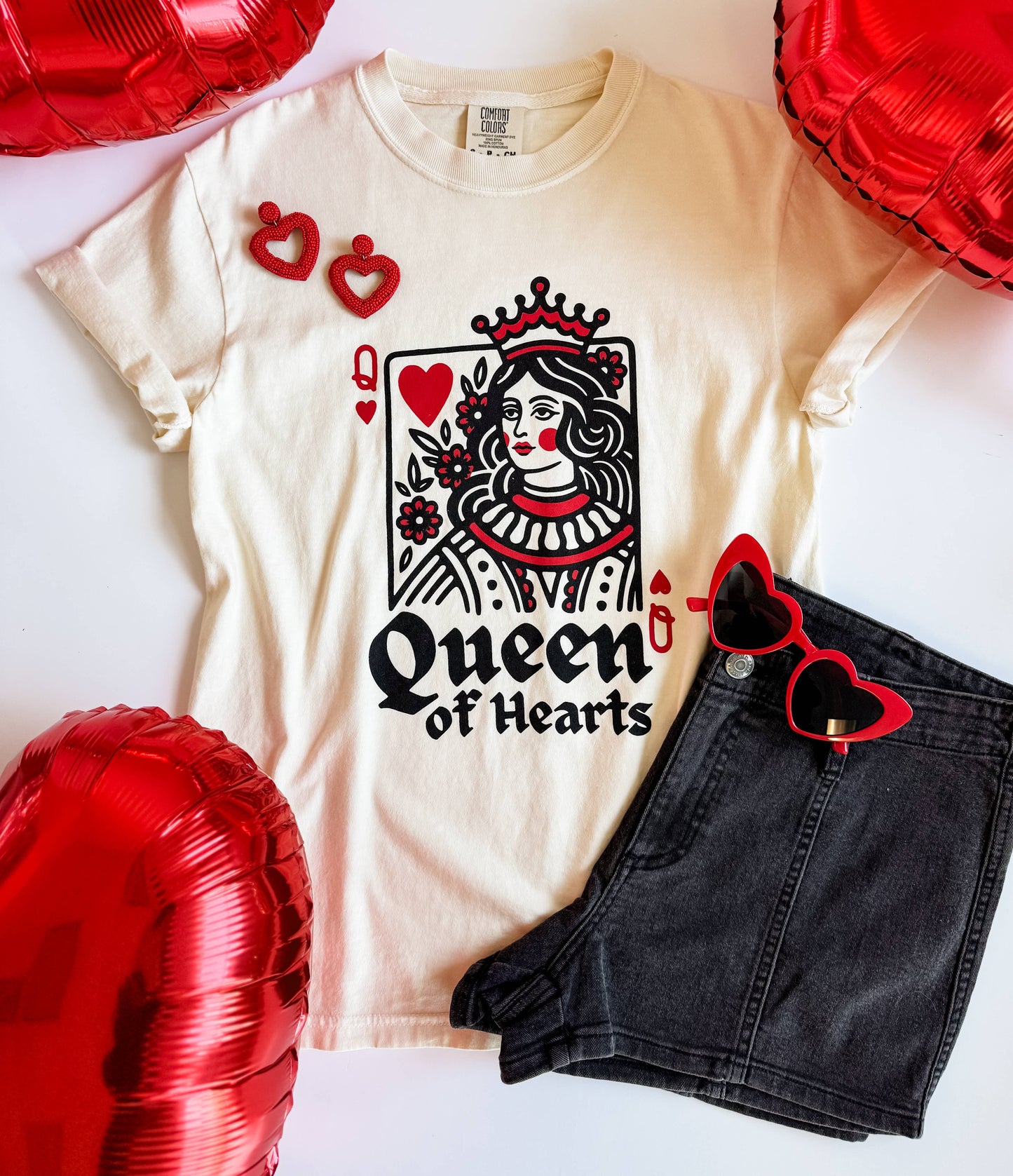 Queen of Hearts Graphic Tee