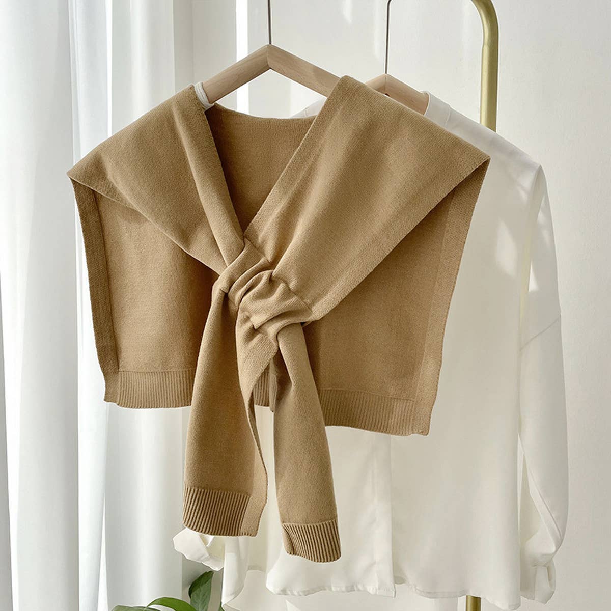 Solid Color Knitted Knotted Shawl