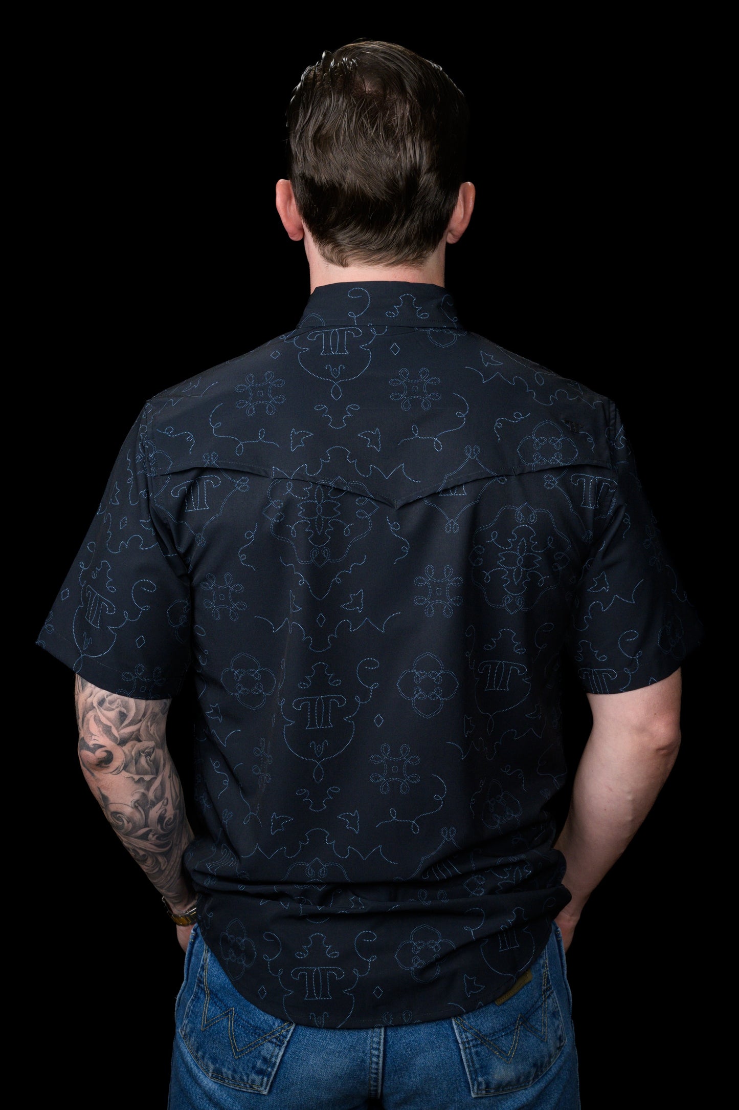 The Carson - Black