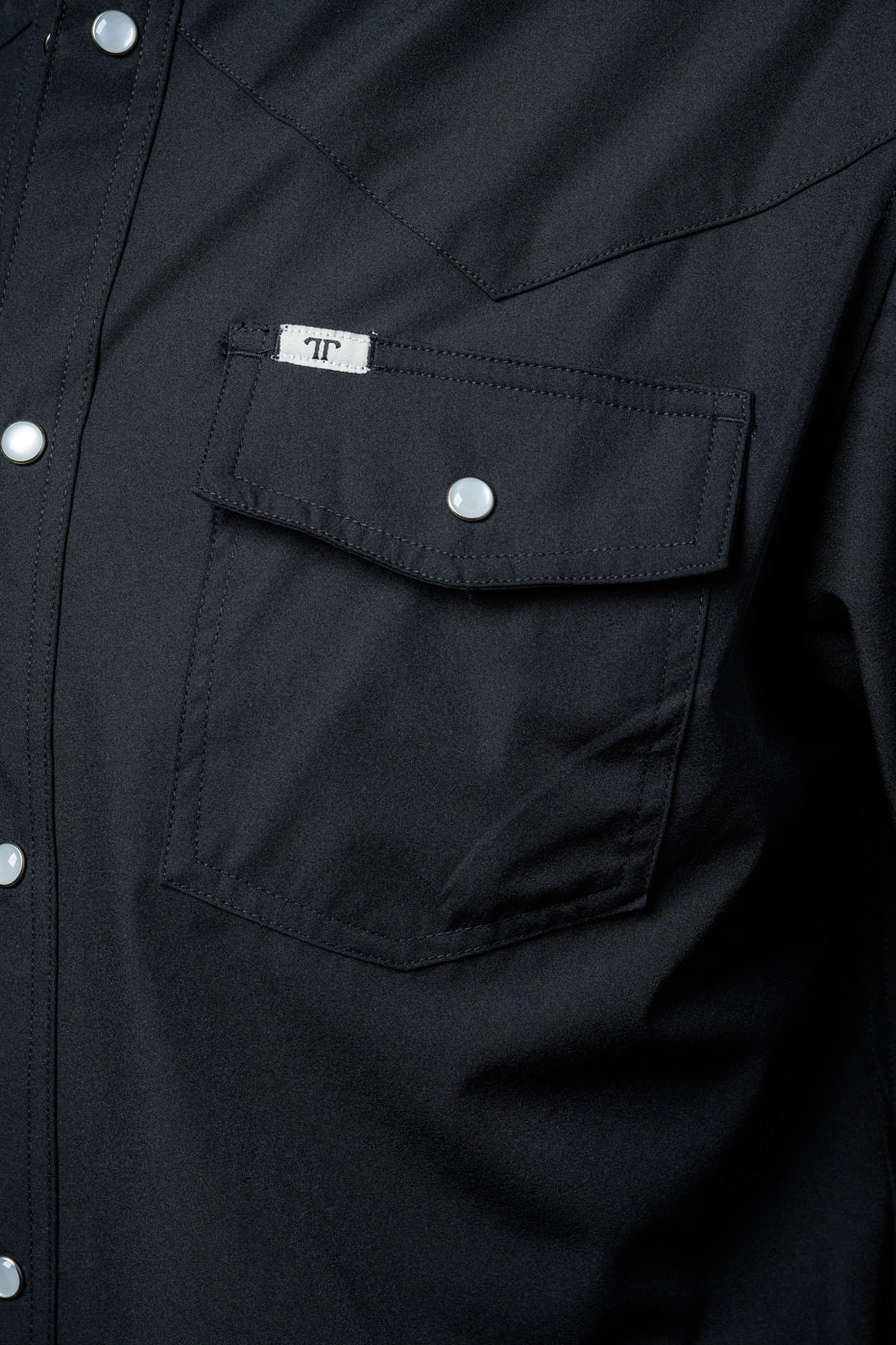 Core Short Sleeve Snap - Black
