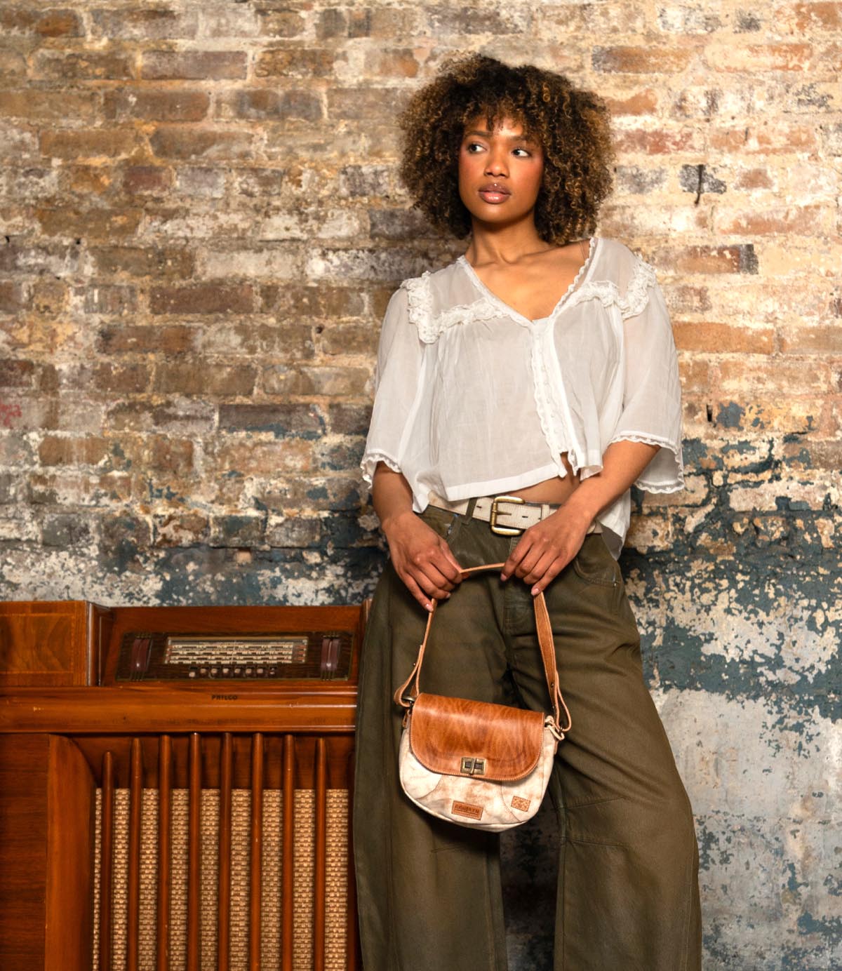 Elect - Tan Rustic Nectar Lux